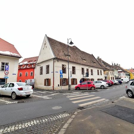 Apartmán ★ 2 Minute Walk From The Bridge Of Lies ★ Sibiu Exteriér fotografie