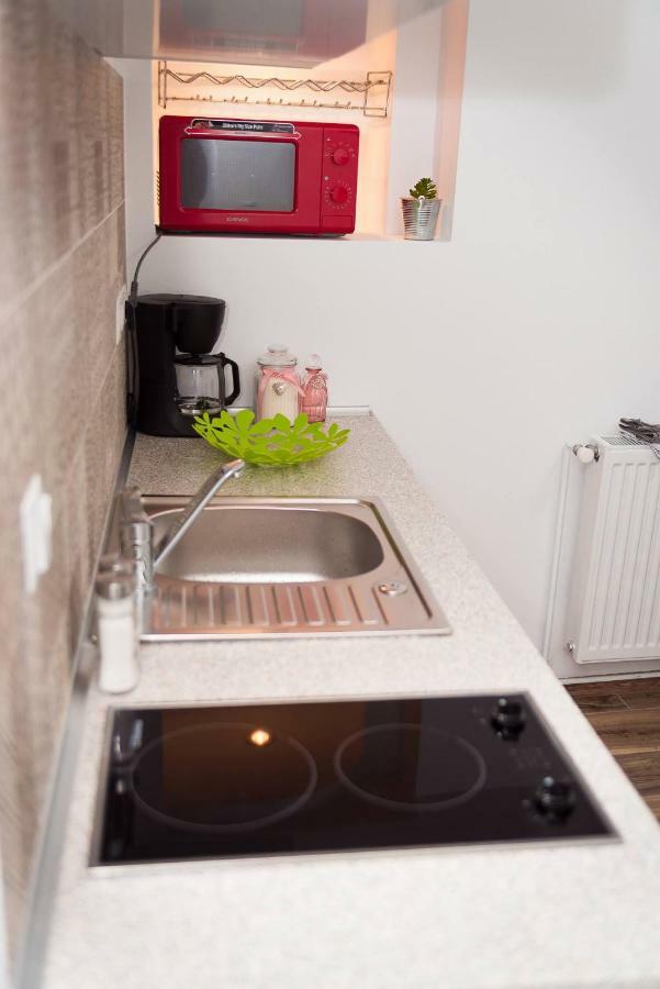 Apartmán ★ 2 Minute Walk From The Bridge Of Lies ★ Sibiu Exteriér fotografie
